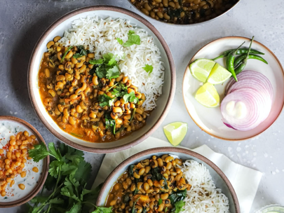Black-Eyed Peas and Spinach Curry